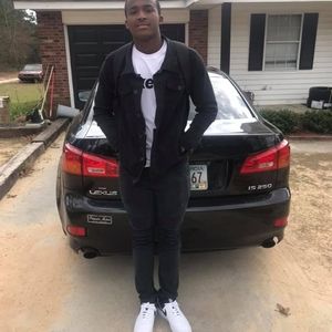 Meet your Posher, Kurtris